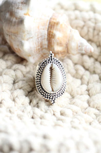 The Seaside Ring. Real Puka Shell