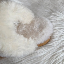 Load image into Gallery viewer, Luxury Fur Slips