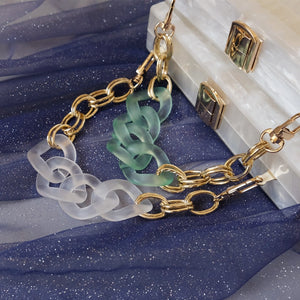 The Statement Clutch