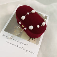 Load image into Gallery viewer, The Ash Baroque Pearl Bracelet