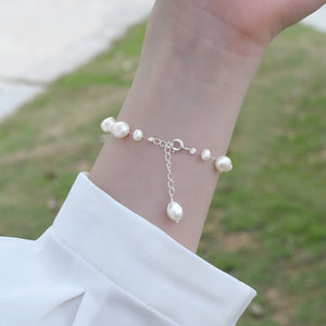The Ash Baroque Pearl Bracelet