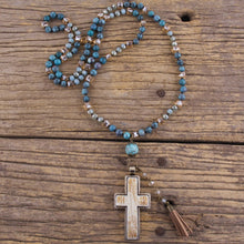 Load image into Gallery viewer, Luxe Cross Pendant